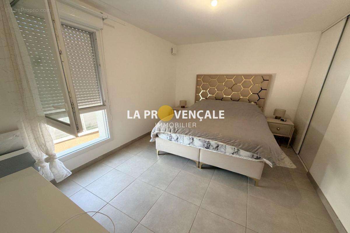 Appartement à ROGNAC