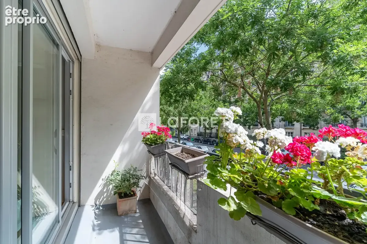 2 balcons - 3 chambres - sectorisation jean de la fontaine - dpe d - photo 2