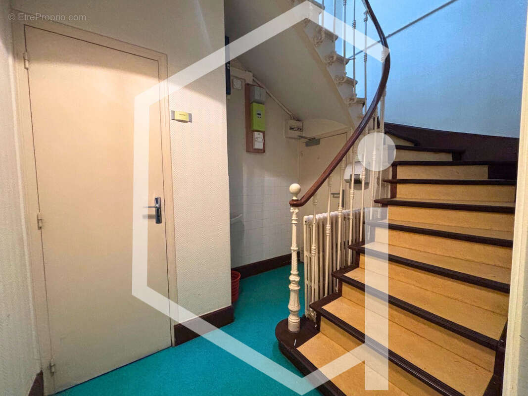 Maison à COSNE-COURS-SUR-LOIRE