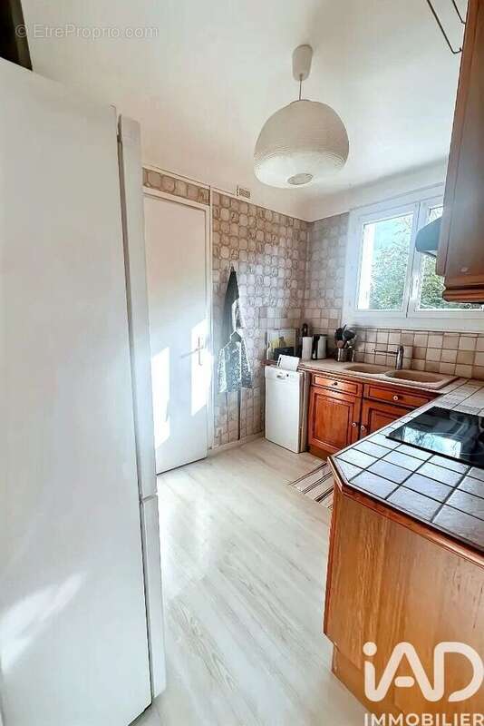 Photo 8 - Appartement à LA CELLE-SAINT-CLOUD