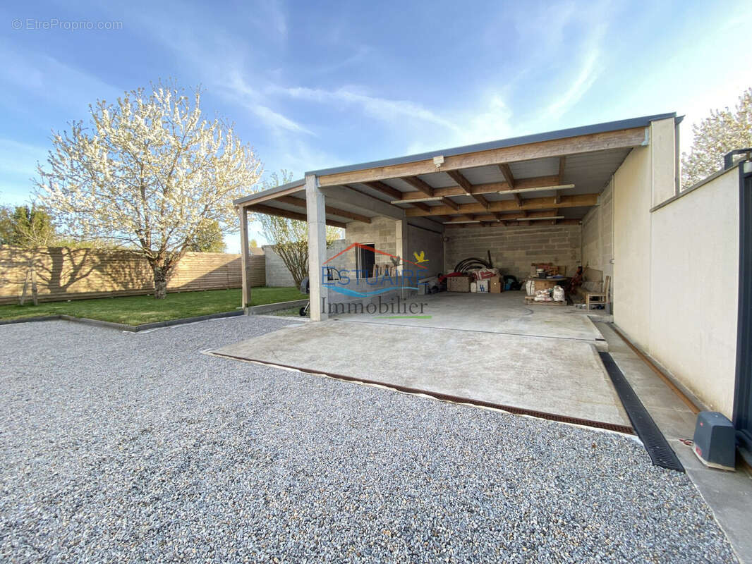 Maison à LE TEMPLE-DE-BRETAGNE