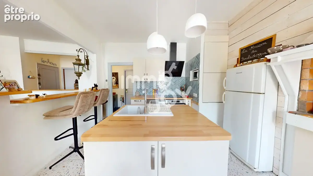 NARBONNE  Appartement T2bis de 77m2  avec vue sur la robine   À 5mns à pied du centre ville. - photo 7