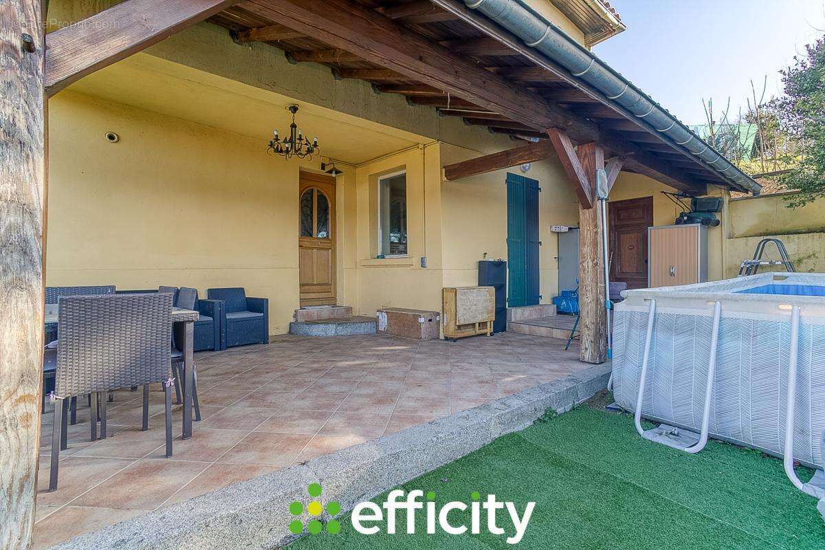 Maison à CHASSE-SUR-RHONE