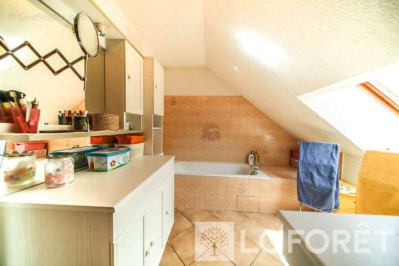 Maison à SAINT-SAUVEUR