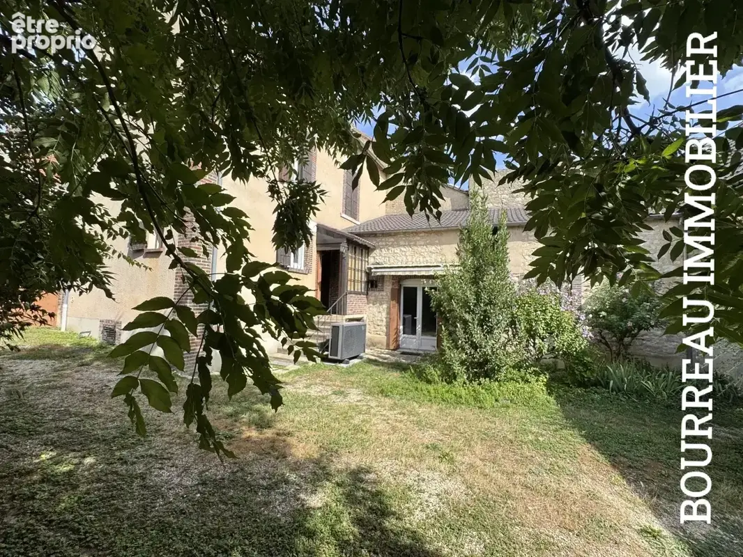 Centre de laroche saint cydroine - photo 20
