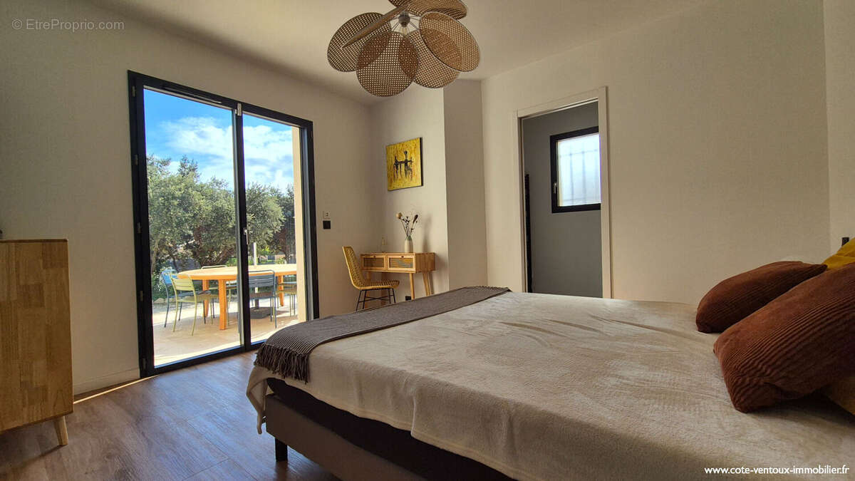 Maison à VACQUEYRAS