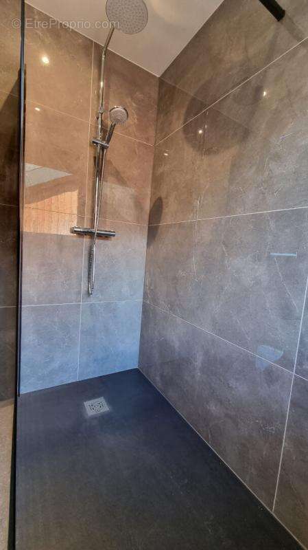 Appartement à LATHUILE