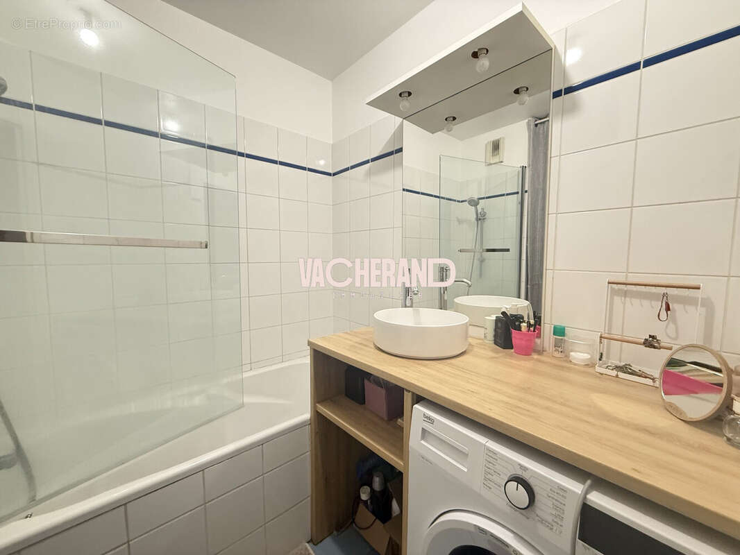 Appartement à LA MADELEINE