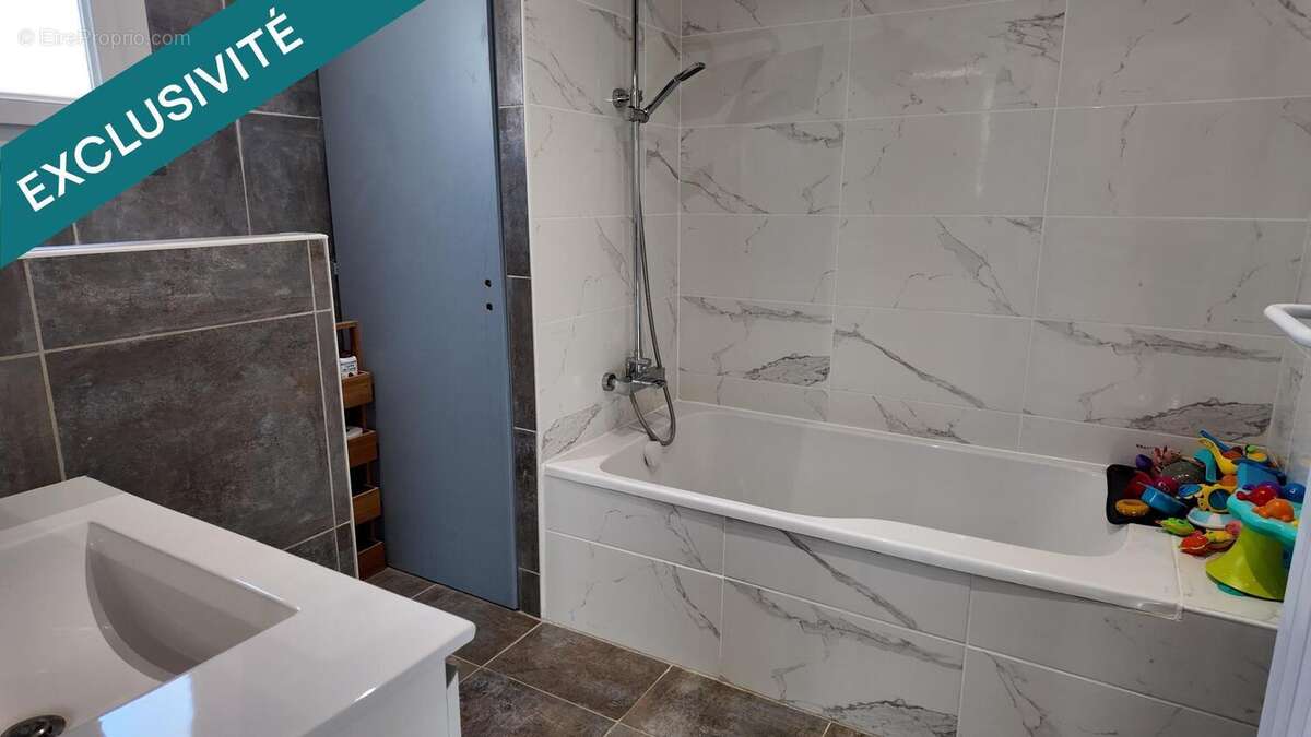 Photo 9 - Maison à LA CRAU