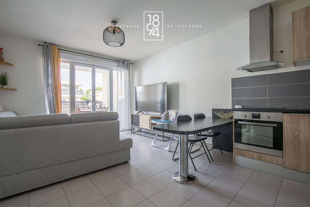 Appartement à MARSEILLE-13E