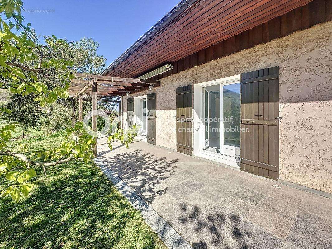 Maison à TOURS-EN-SAVOIE