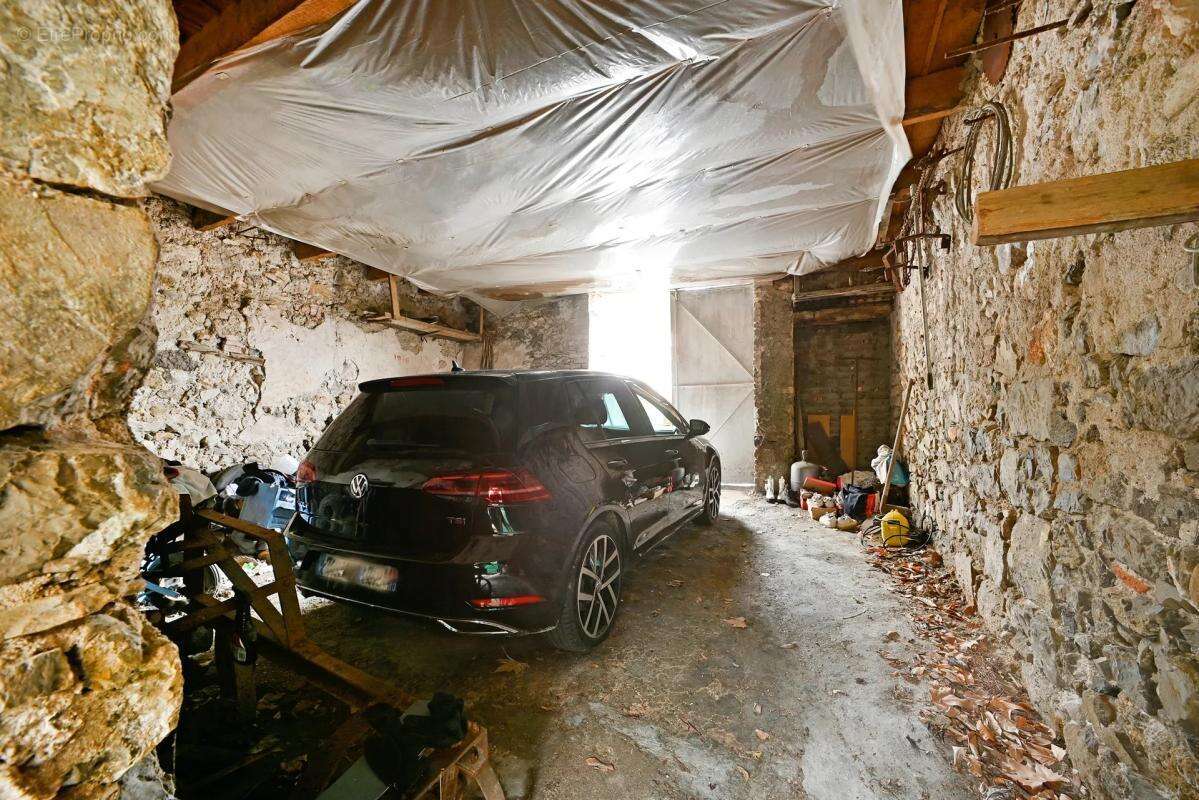 Maison à SAINT-HIPPOLYTE-DU-FORT