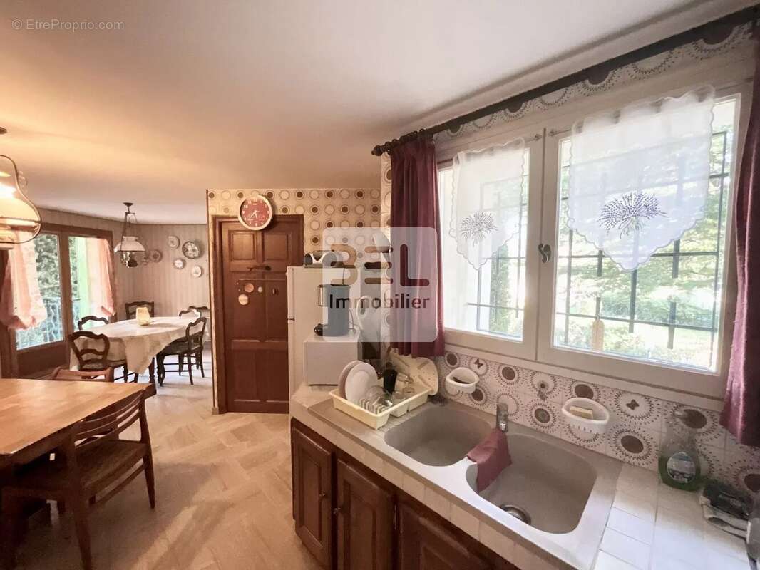 Maison à BAGNOLS-SUR-CEZE