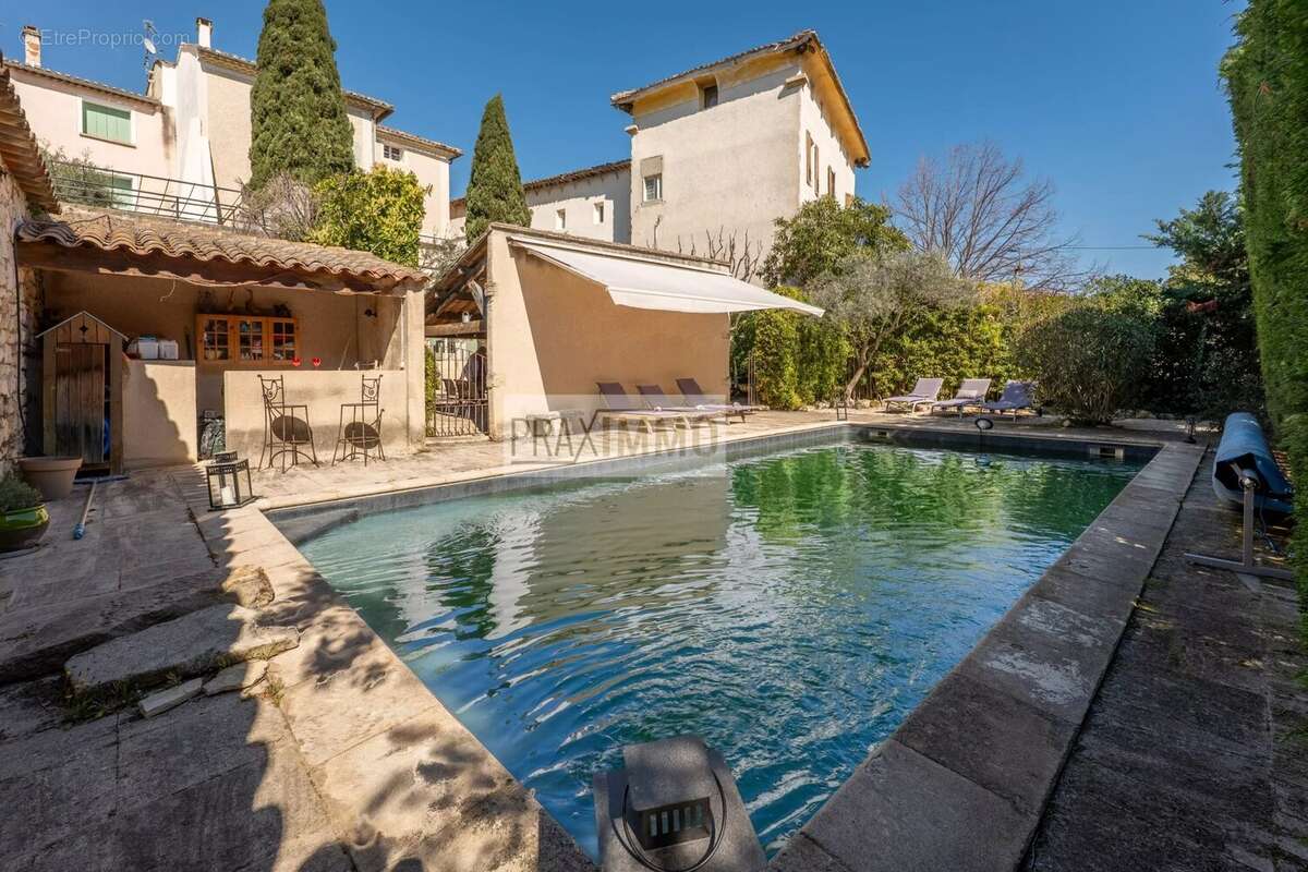 Maison à MAZAN