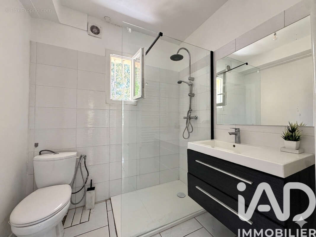 Photo 9 - Maison à SYLVAINS-LES-MOULINS