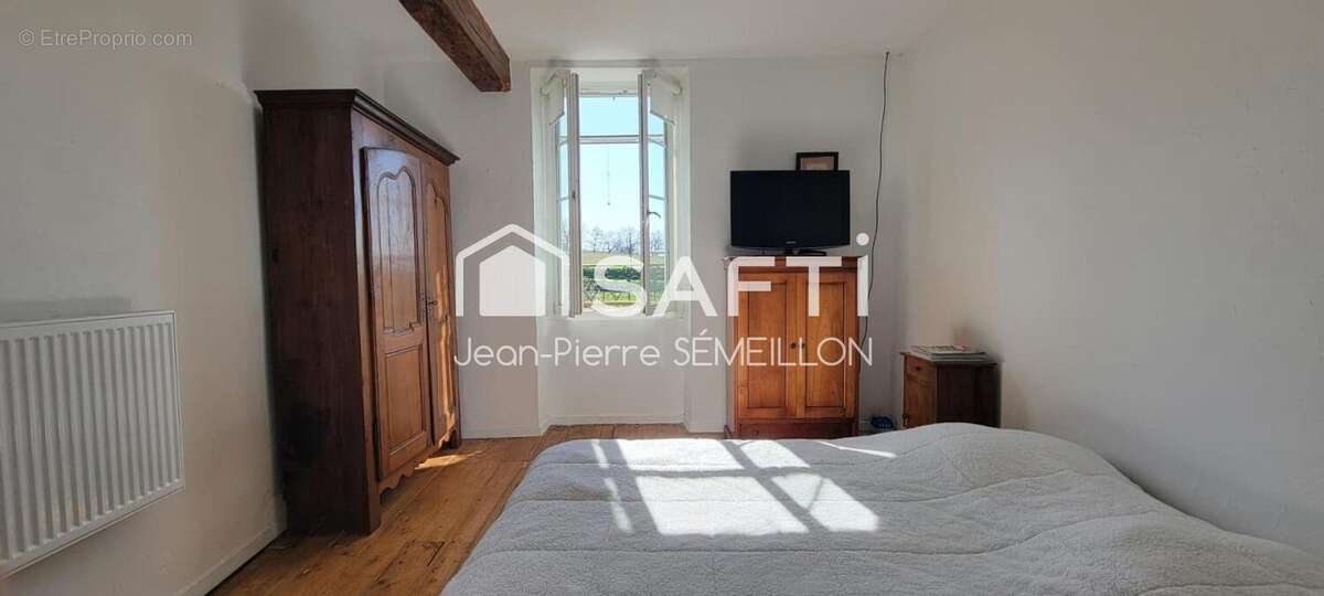 Maison 222 m² à Moncrabeau  - photo 7