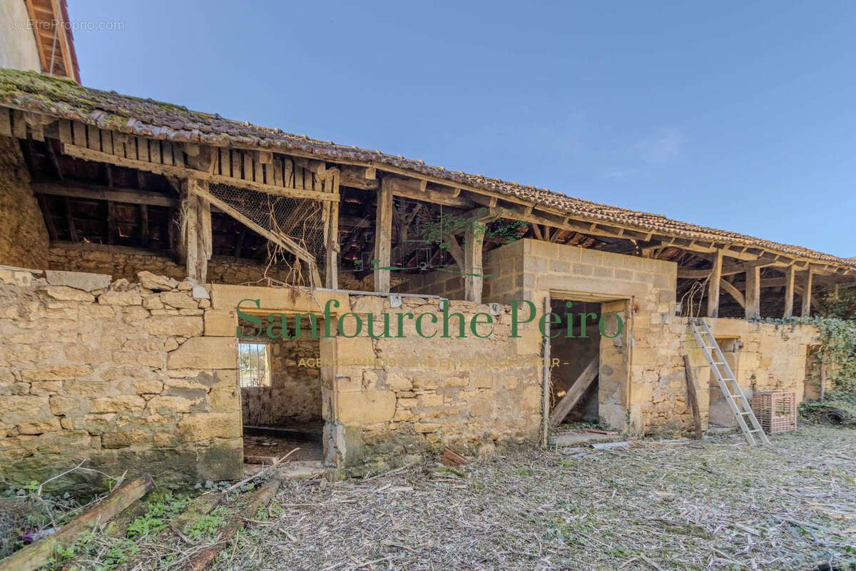 Maison à SARLAT-LA-CANEDA