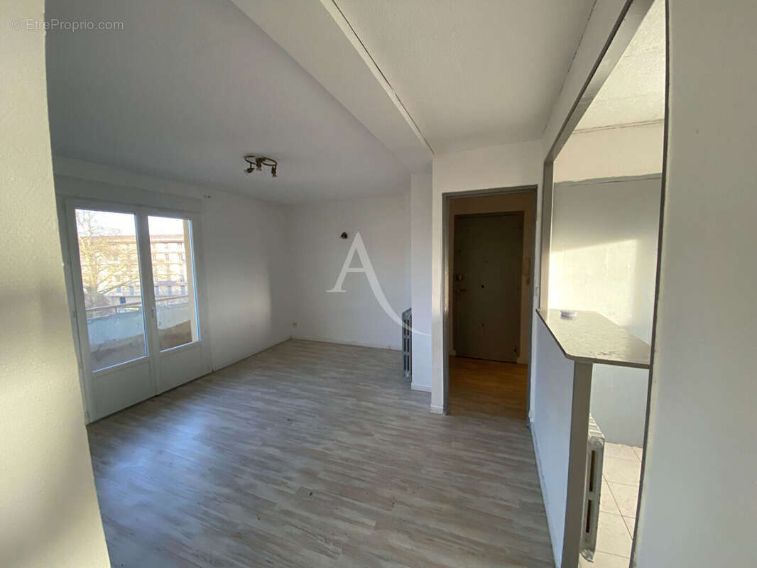 Appartement à CARMAUX