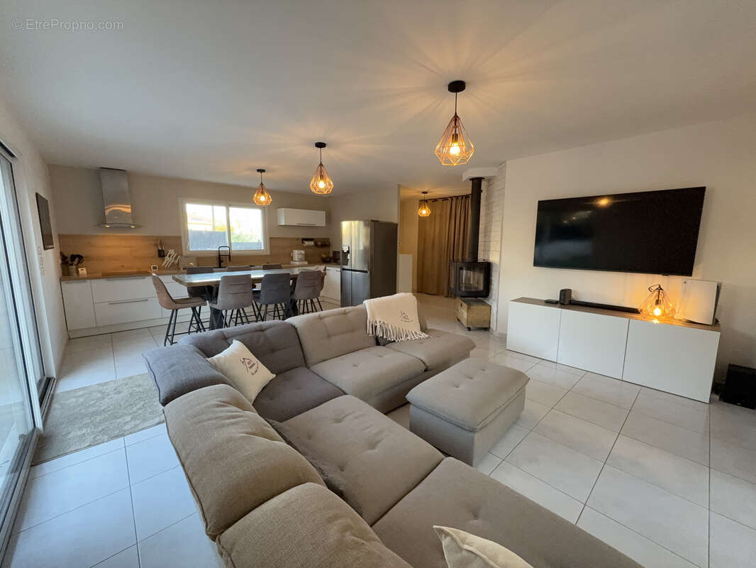 Maison à TIGNIEU-JAMEYZIEU