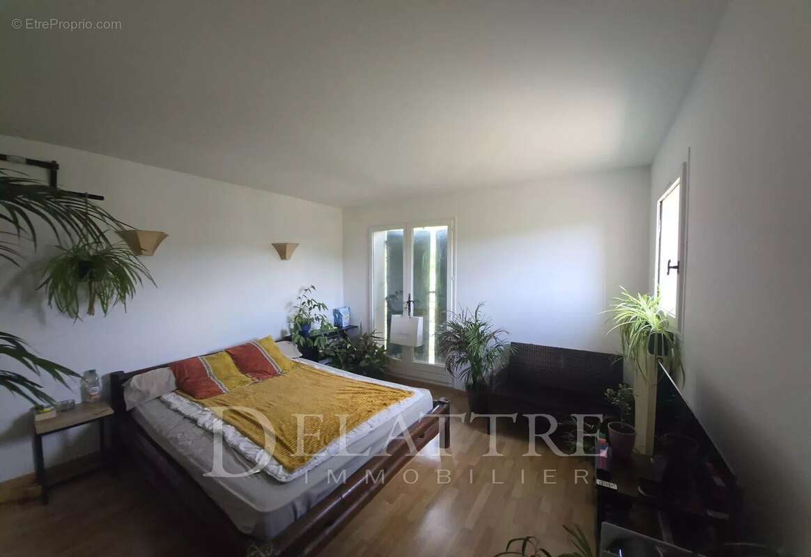 Maison à MOUANS-SARTOUX