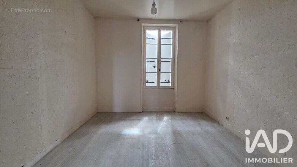 Maison 88 m² à Angouleme  - photo 7