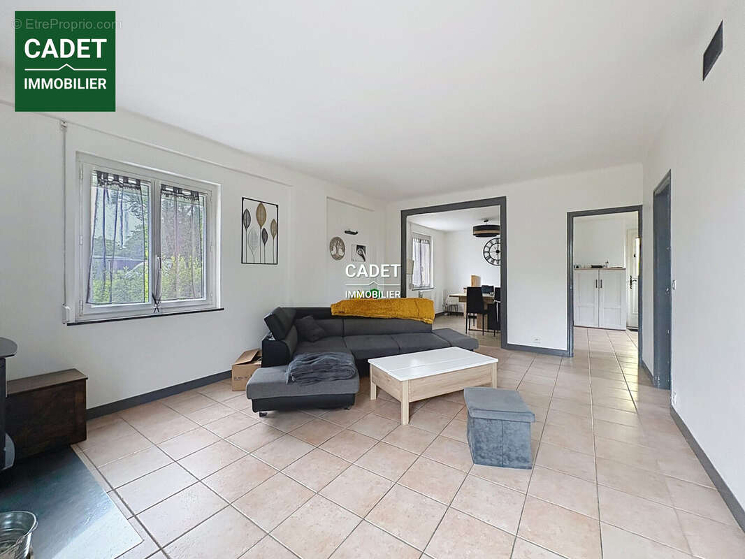 Maison 108 m² à Folligny  - photo 5