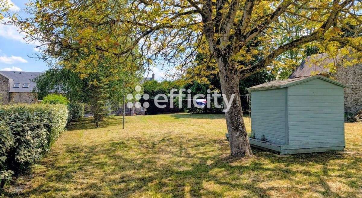 Maison à TESSY-SUR-VIRE