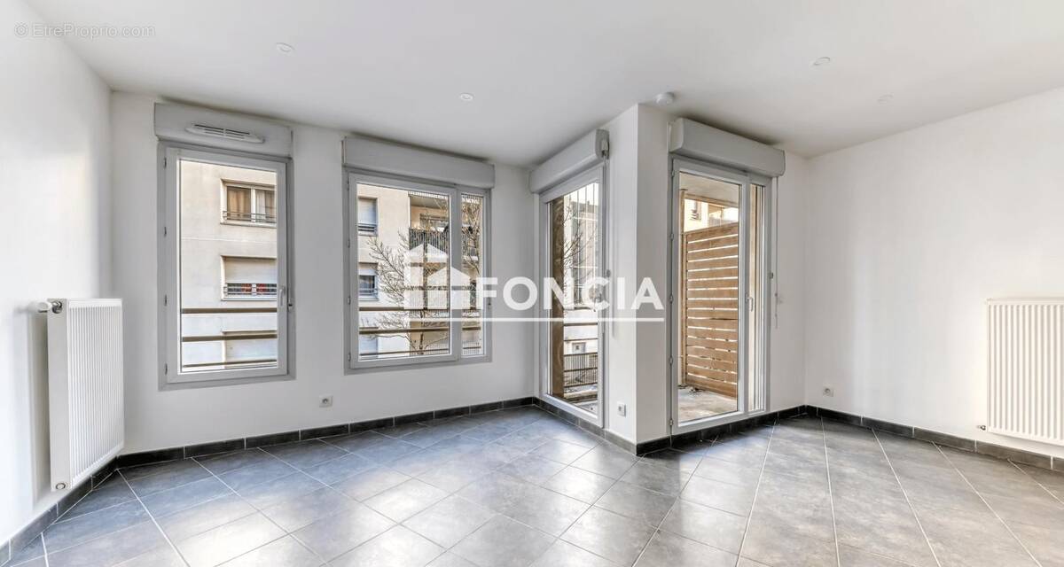 Appartement à VAULX-EN-VELIN