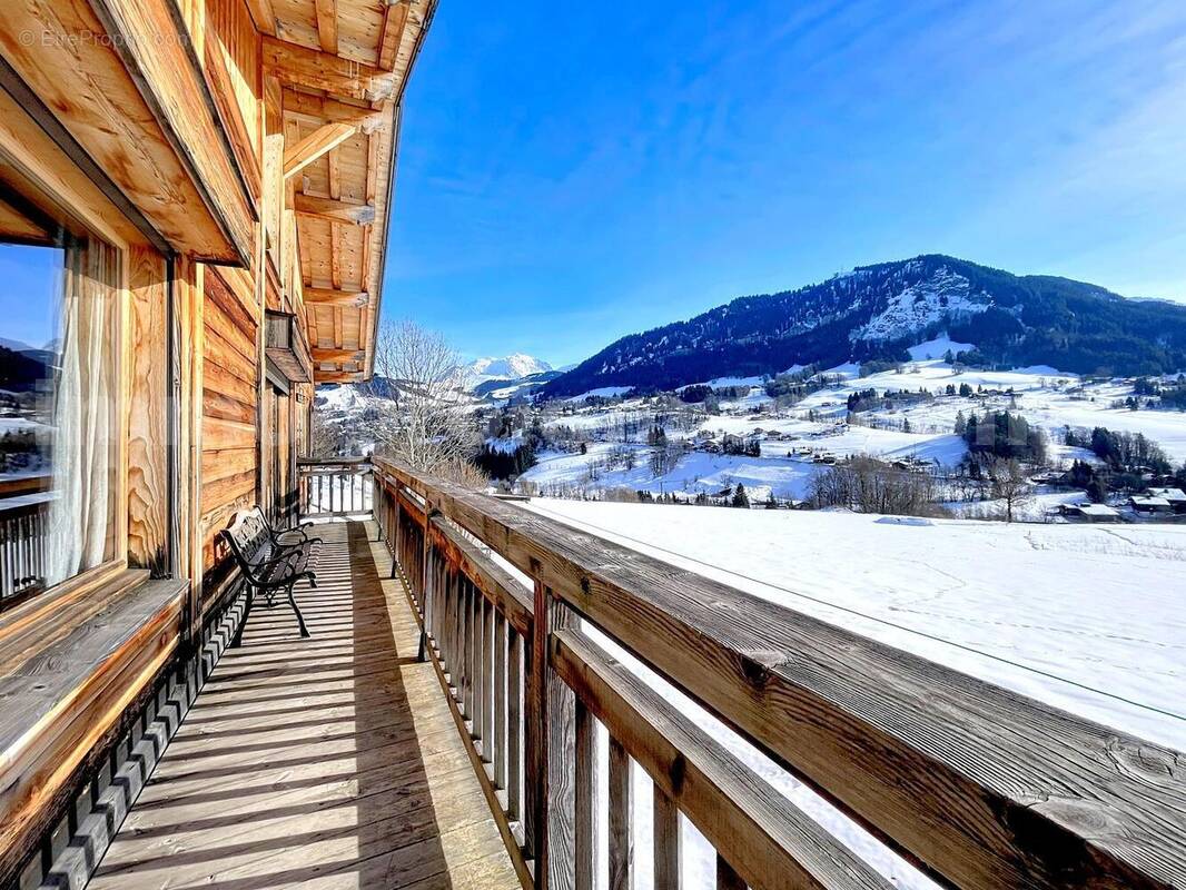 Chalet_megève_geneve_suisse_frontière_station_ski_annemasse_immo-proleman_forbes_cnews_altitude_luxe_neige_montagne_mont-blanc - Maison à MEGEVE