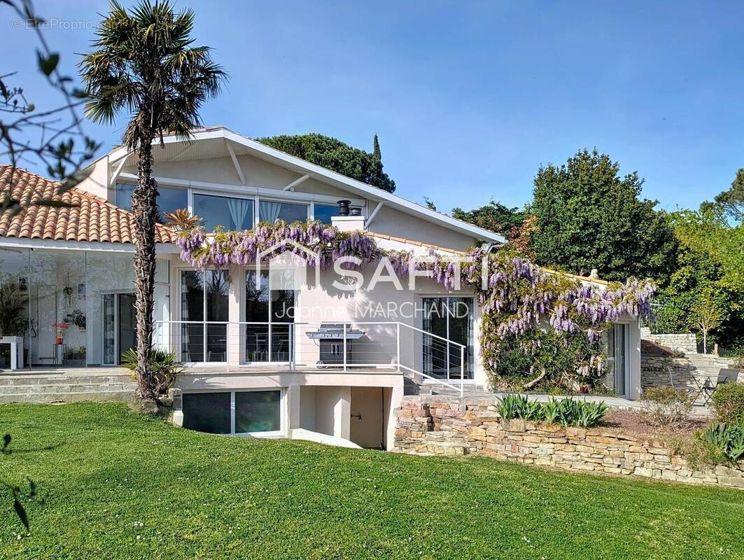 Photo 1 - Maison à RAMONVILLE-SAINT-AGNE