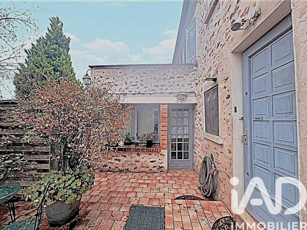 Photo 1 - Maison à COULOMMIERS