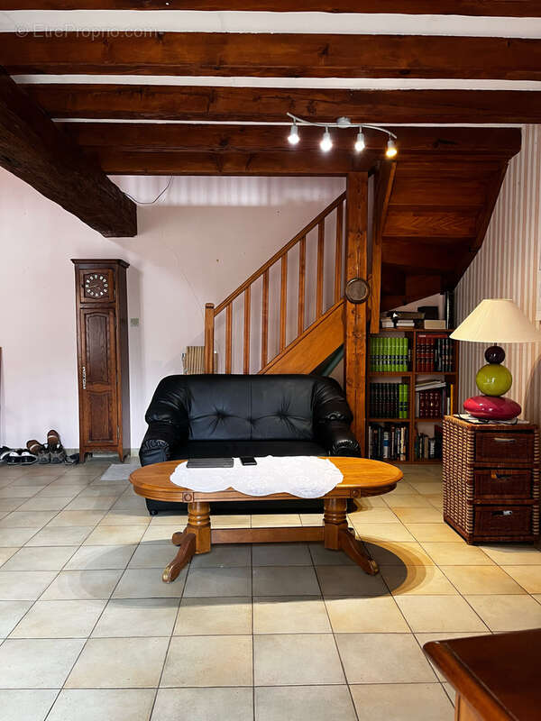 Charmante Maison de campagne habitable de suite avec jardin et dépendances - photo 3