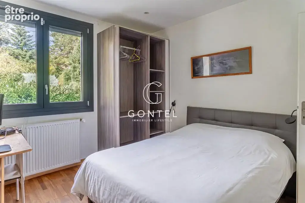 Maison à vendre à Saint-Didier-au-Mont-d’Or – 210 m², piscine, dépendance, garage et terrain de 1 579 m² - photo 11