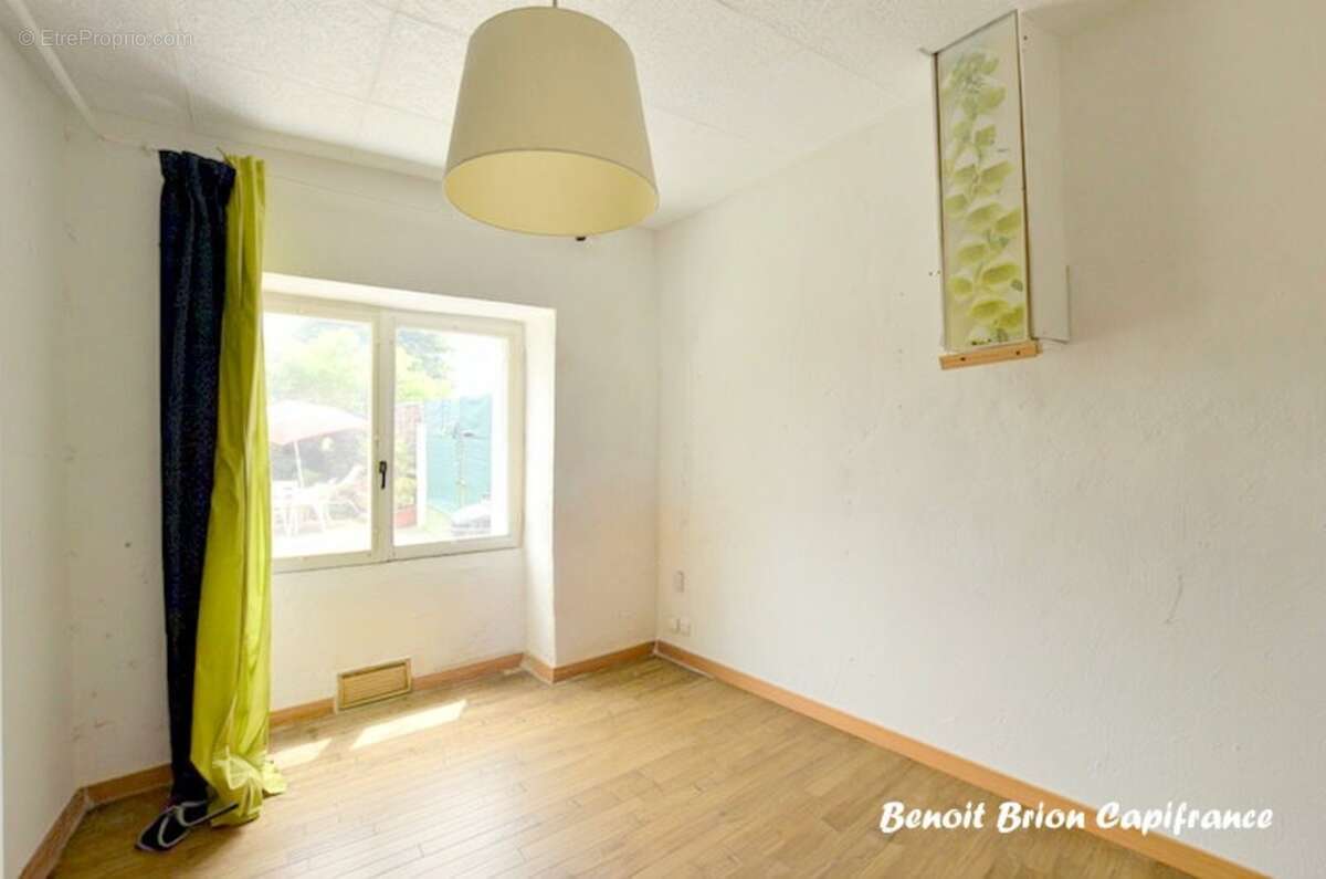 Maison de caractère 120 m² – 5 chambres – Dépendance 50 m² – Proche Rennes - photo 8