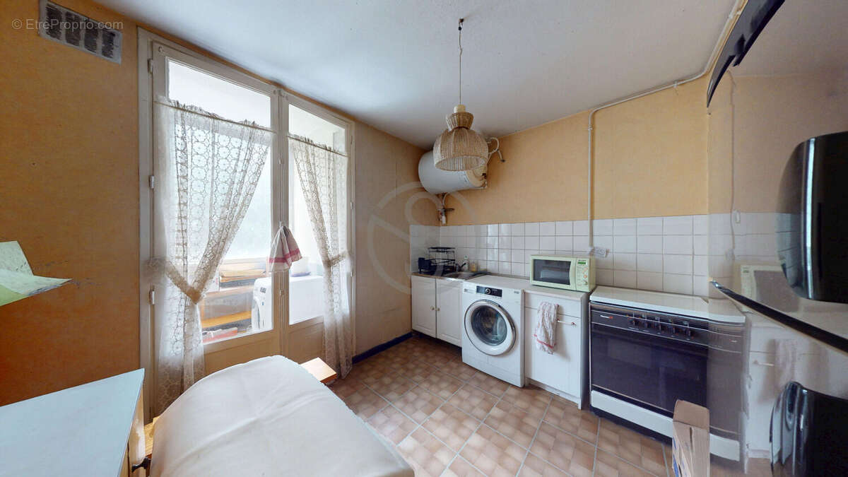 Appartement à LE PONT-DE-CLAIX