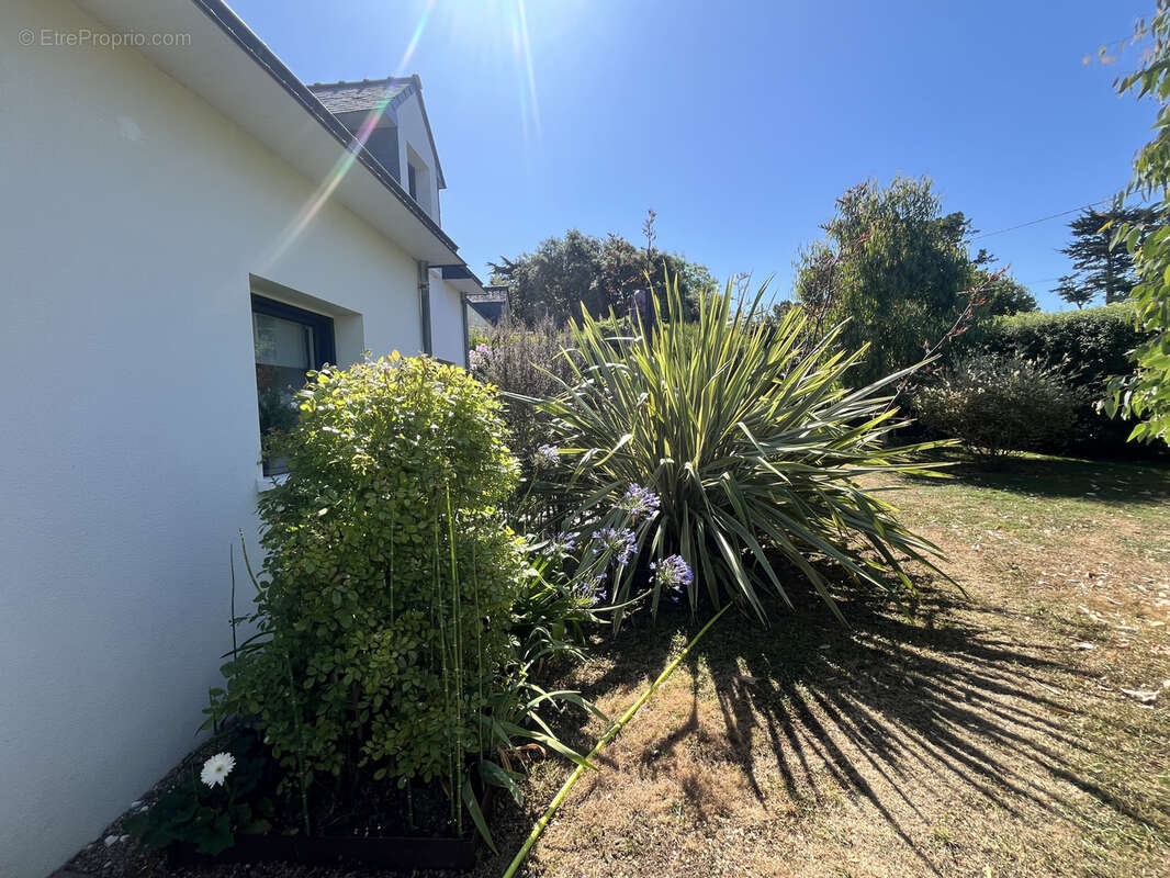 Maison à LARMOR-BADEN