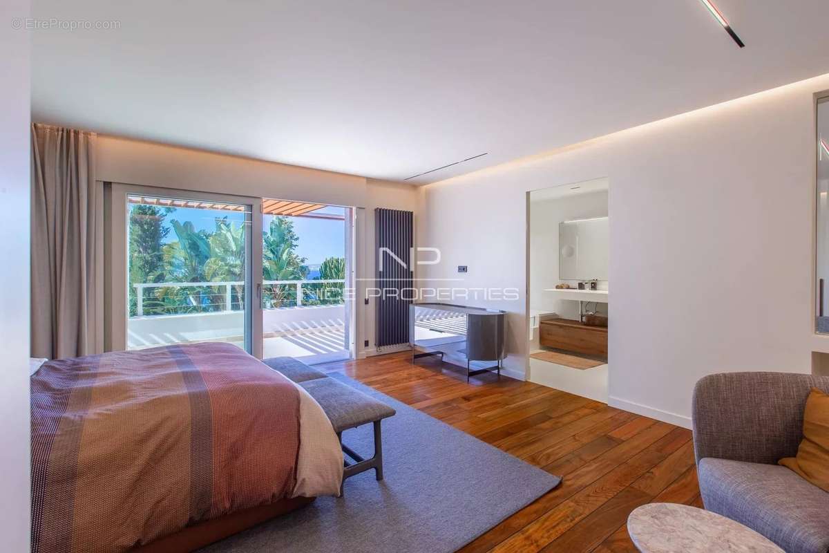 Maison à SAINT-JEAN-CAP-FERRAT