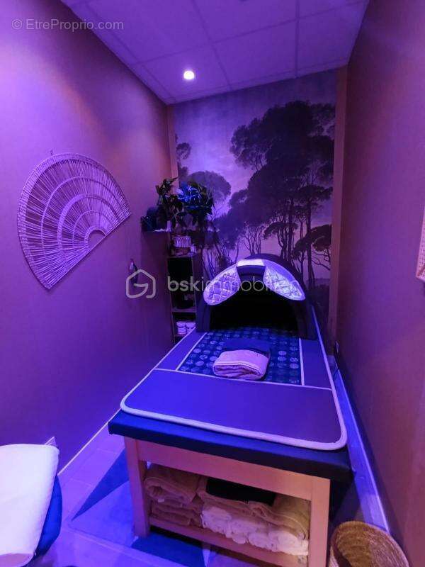 Commerce à SAINT-JEAN-DE-MOIRANS