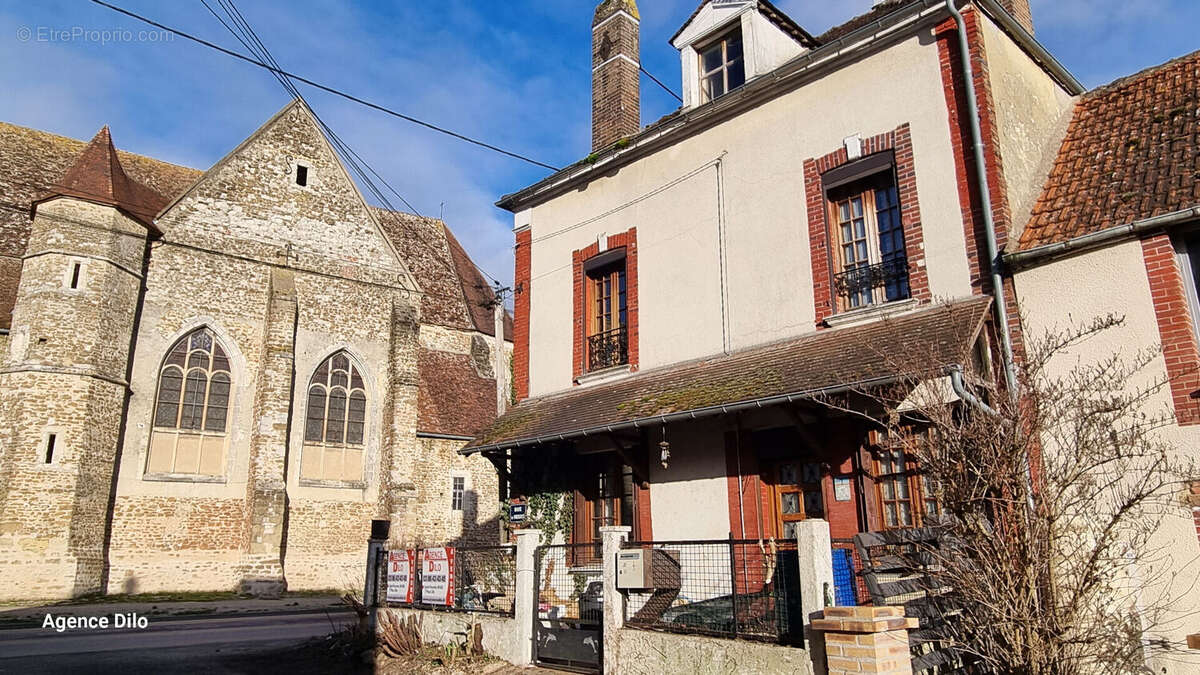 Maison à CHEU
