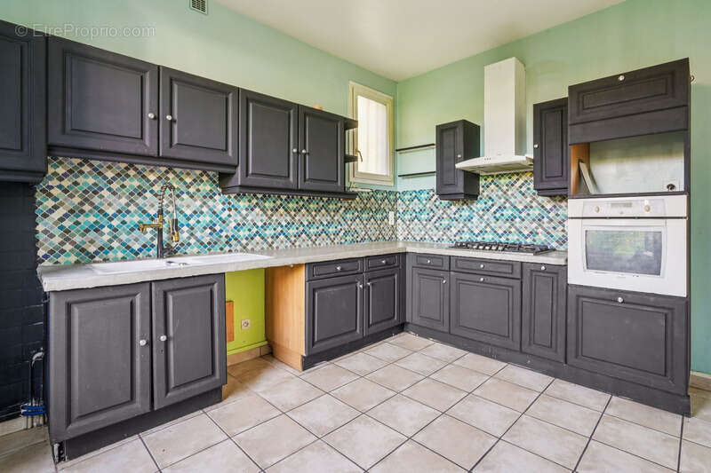 Maison à SAVIGNY-SUR-ORGE