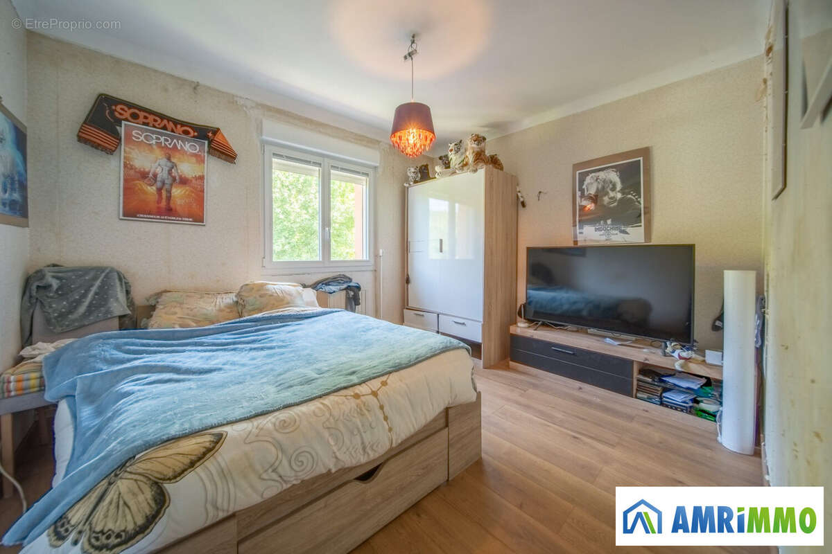 Appartement à AUDUN-LE-TICHE