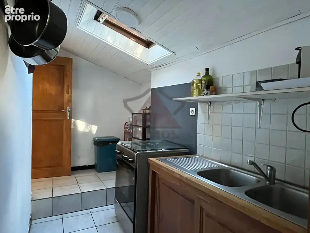 Maison avec piscine et appartement indépendant - photo 11