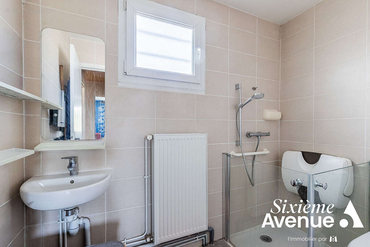 Maison à CHILLY-MAZARIN