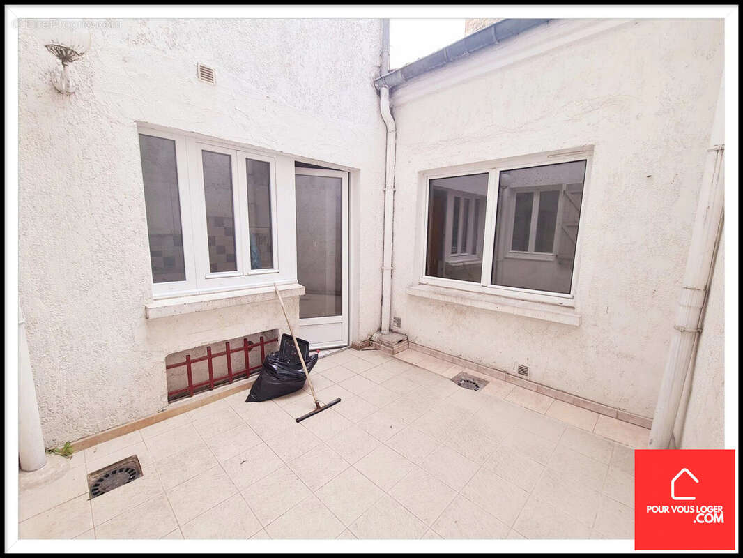 cours rdc  - Appartement à BOULOGNE-SUR-MER