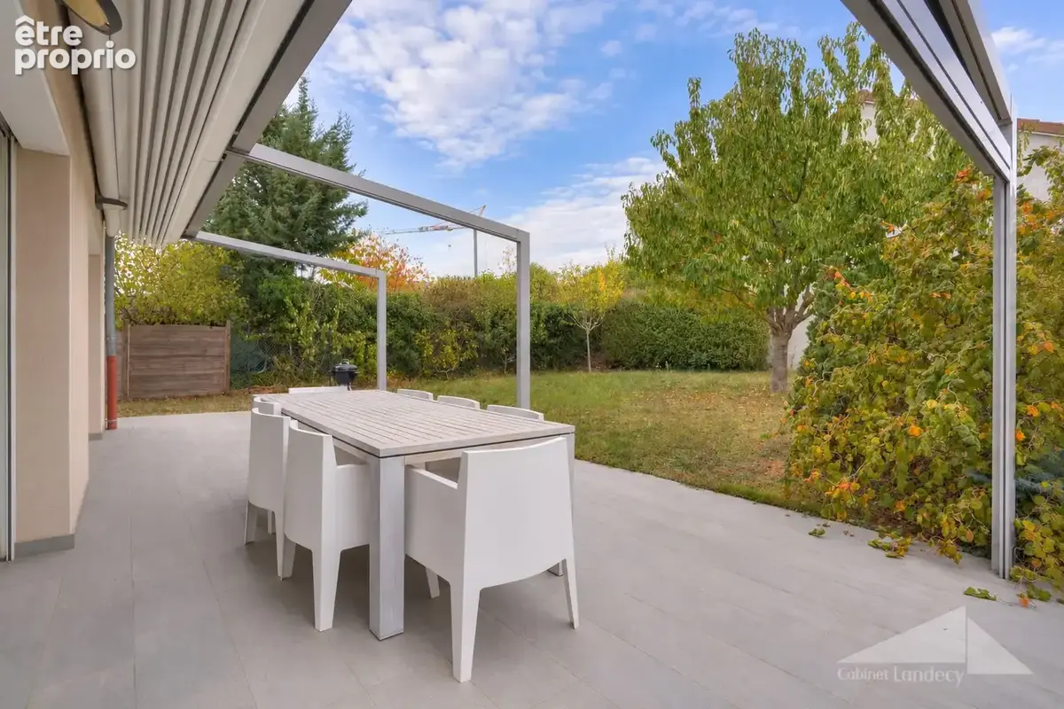 Maison 5 pièces 130 m² à vendre à Valleiry (74520) - photo 3