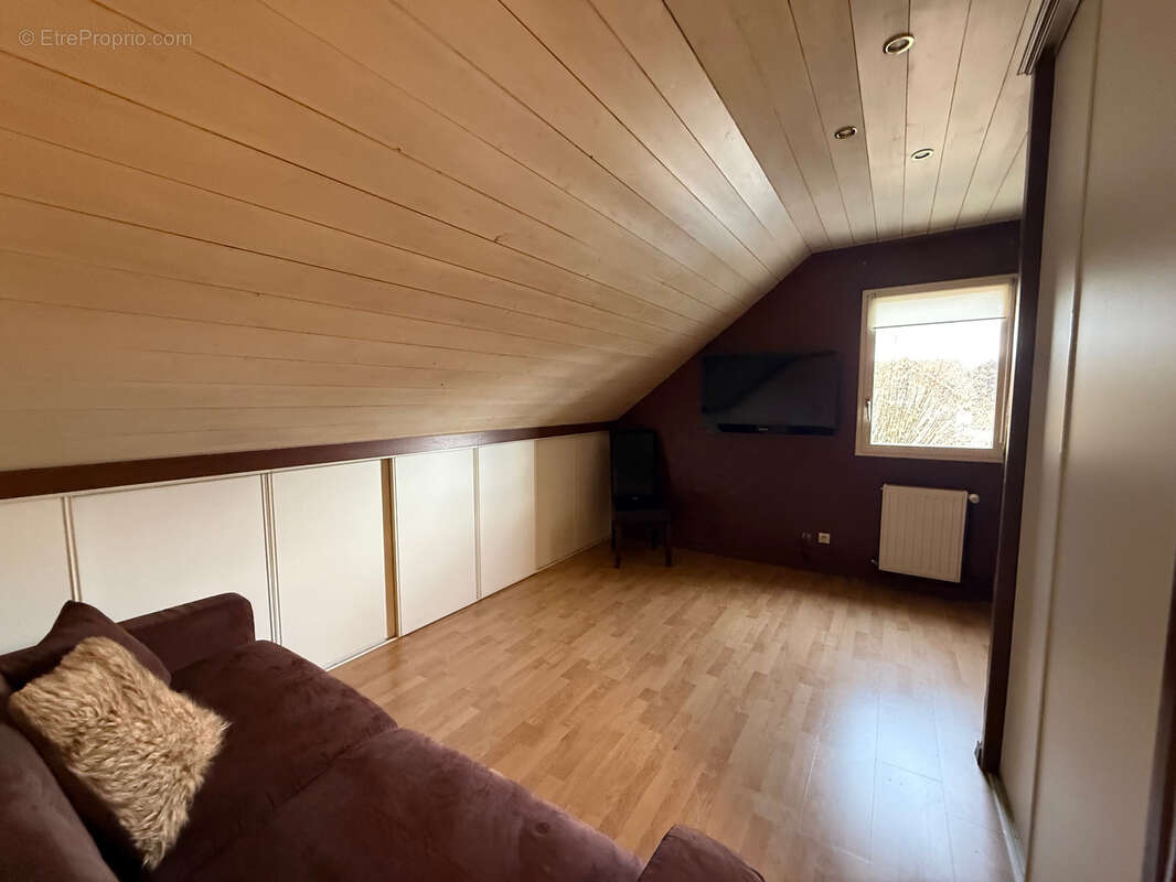 Maison à SAINT-ETIENNE-LES-REMIREMONT