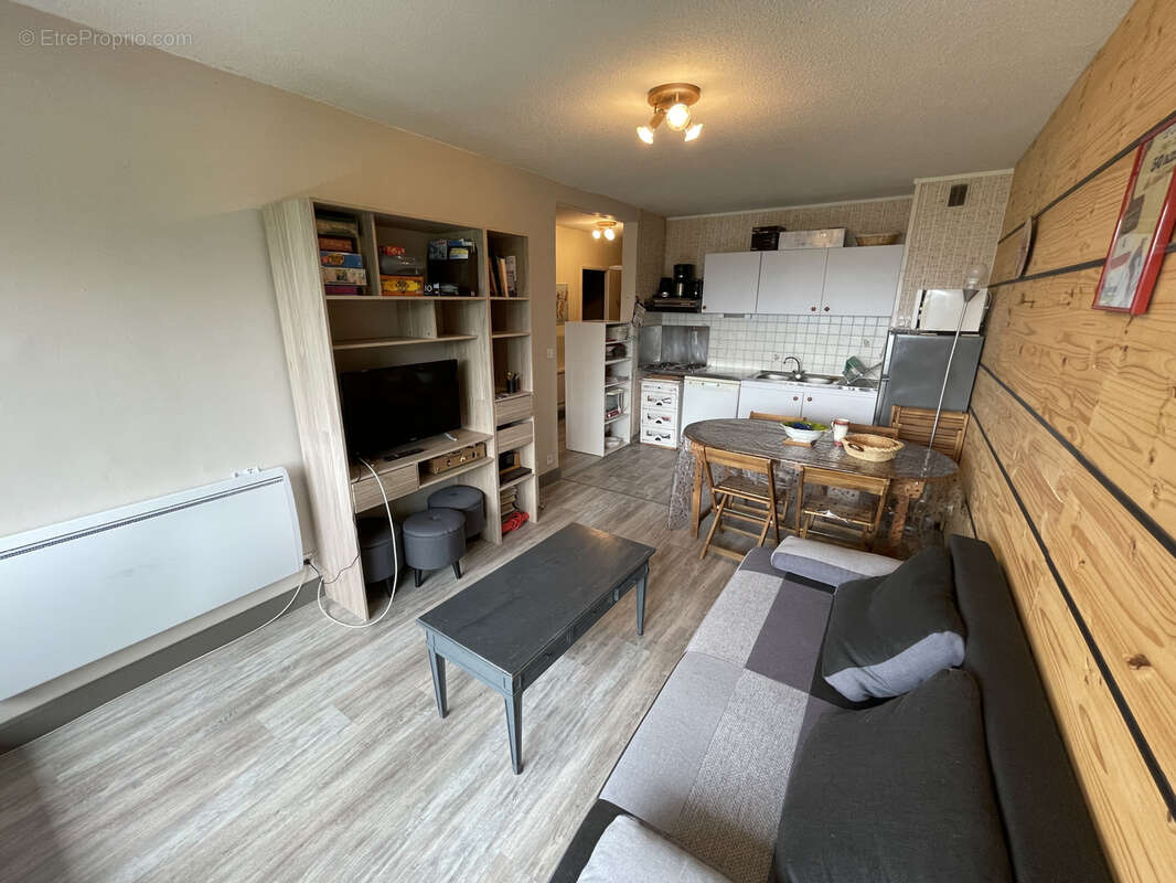 Appartement à LAVEISSIERE