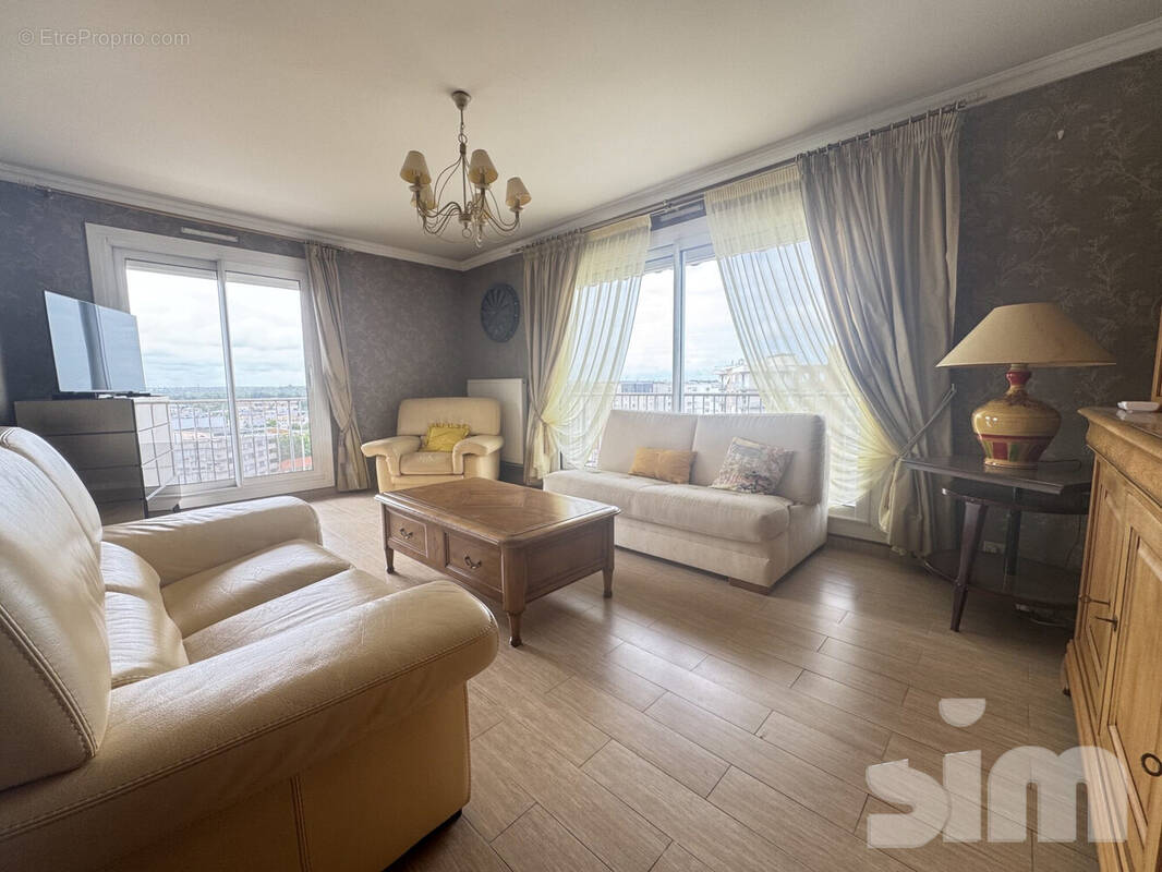 Appartement à CHELLES