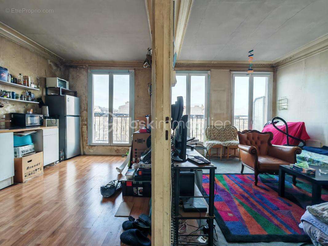 Appartement à PARIS-10E