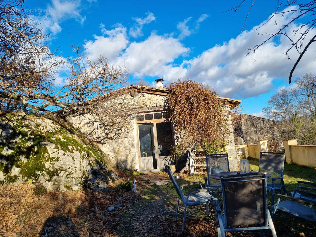 Propriété avec terrain - photo 5